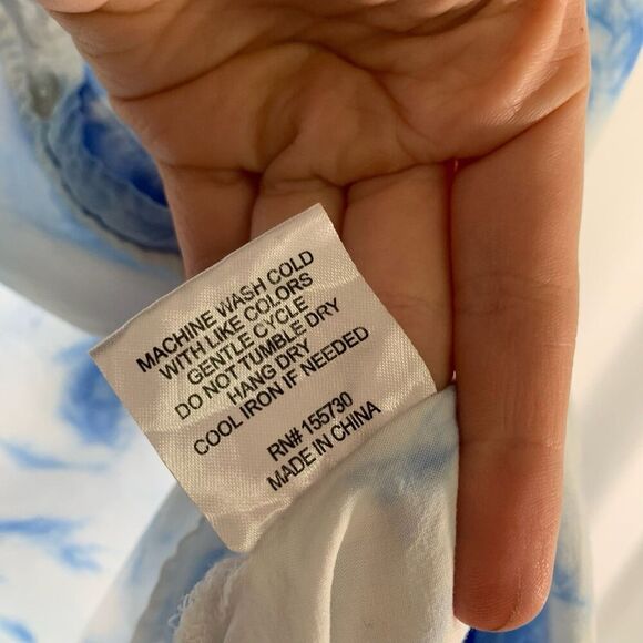 Jane Delancey Blouse Women's 1X White Blue Tie Dye Button Up Short Sleeve - Picture 4 of 9